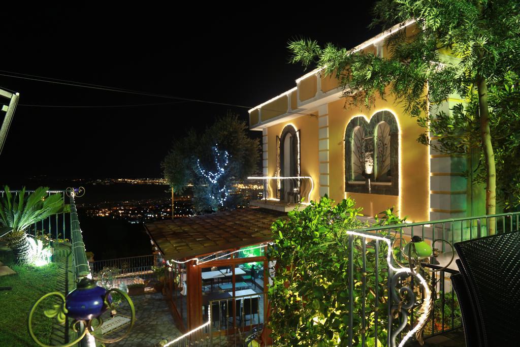 La Dimora Le Fumarole Couette-café Ercolano