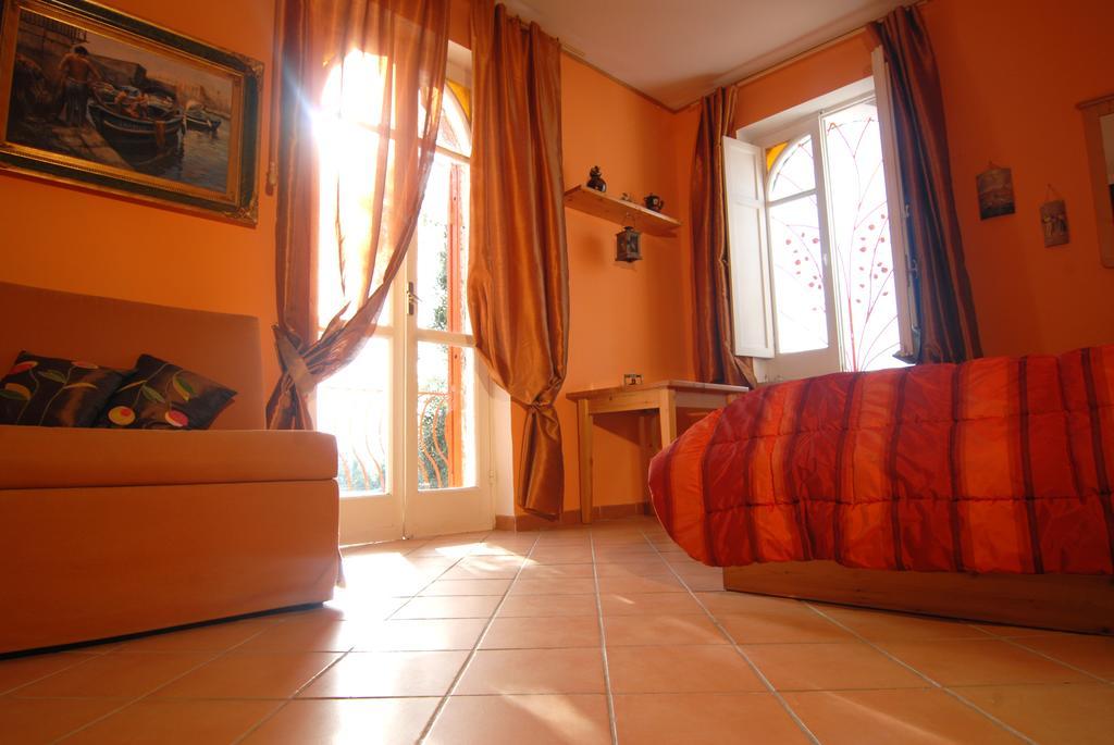La Dimora Le Fumarole Bed & Breakfast